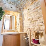 Piccola Pietra Bianca Giovinazzo