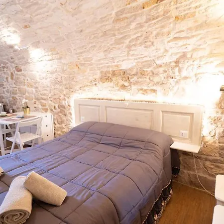 Affittacamere Piccola Pietra Bianca Giovinazzo