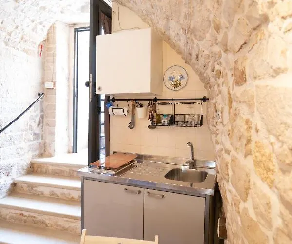 Guest house Piccola Pietra Bianca 4*