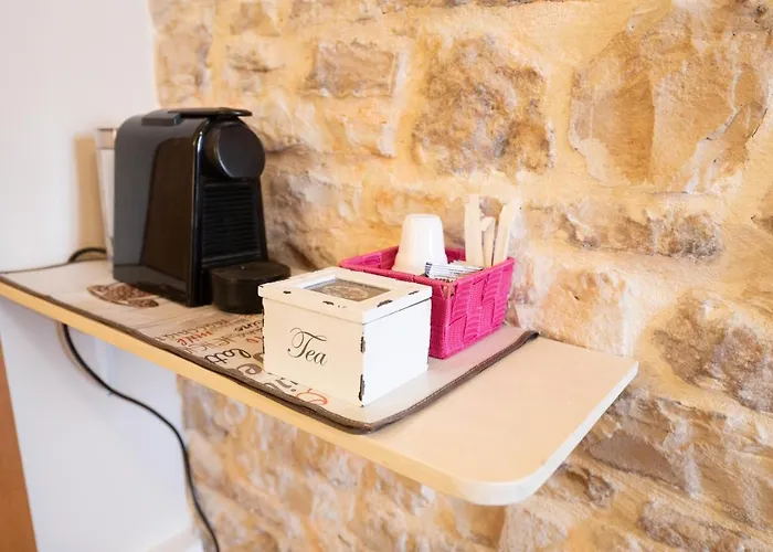 Piccola Pietra Bianca Guest house 4*